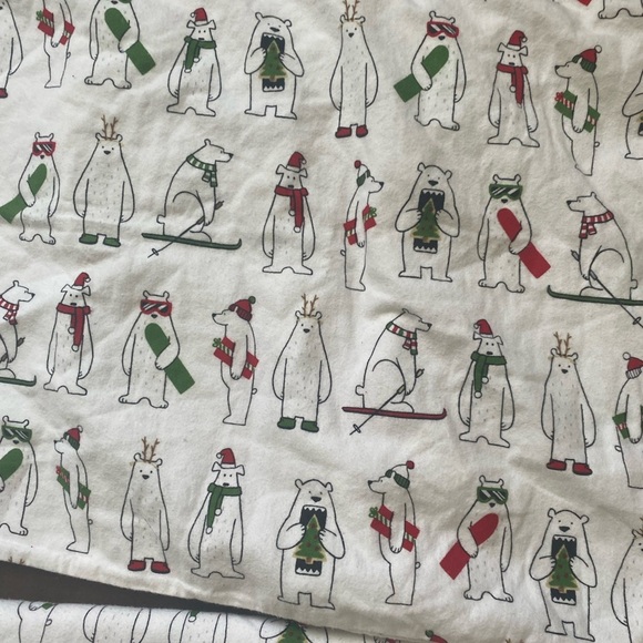 Pottery Barn Teen Polar Bear Duvet and Pillowcase Set - Picture 9 of 13